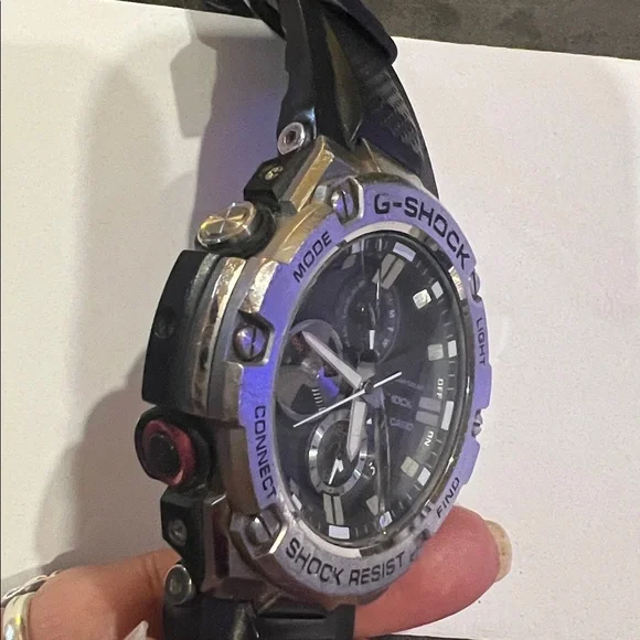 Casio G-Shock G-Steel GST-B100-1A shock resistant - Picture 5 of 12